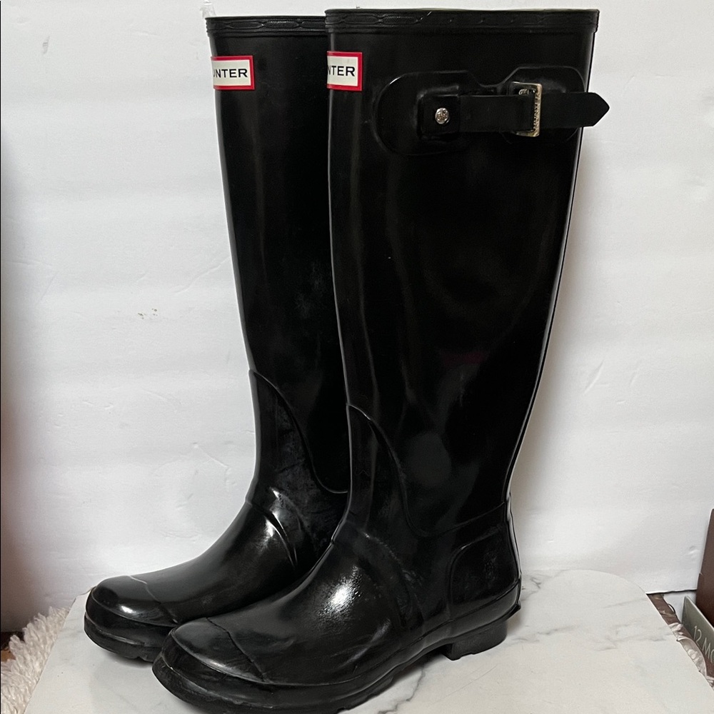 Hunter Black Women's Winter & Rain Boots - Picture 3 of 13